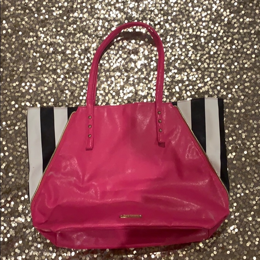 Juicy bag.